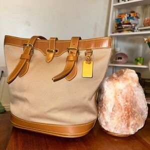 Dooney and bourke Cabriolet Bucket Bag